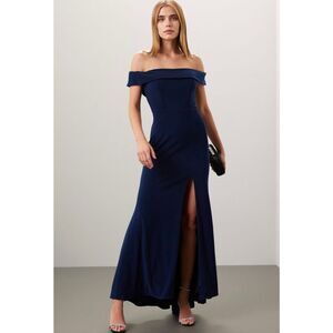 FAVIANA Off The Shoulder Gown ❤️